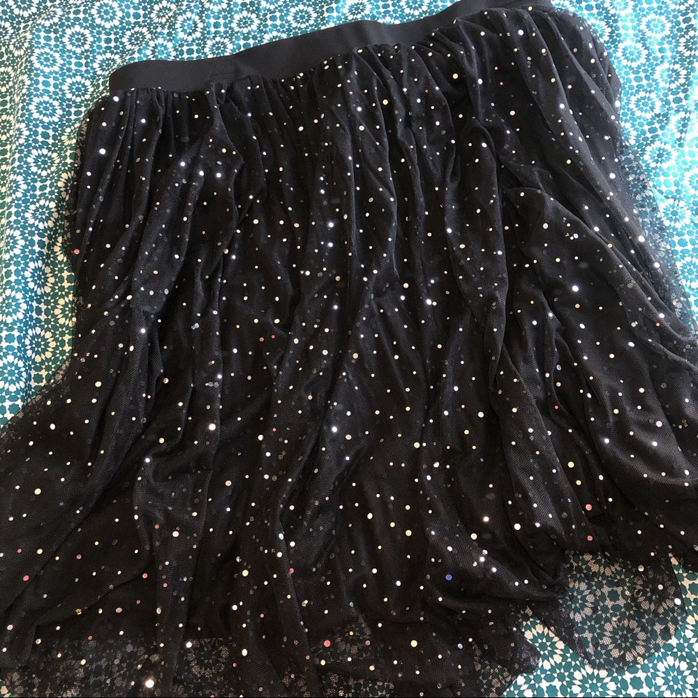 Torrid Size 2 Sequin Tulle Skirt